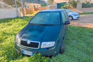 Auto skoda anno 2001