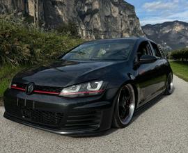 VOLKSWAGEN Golf 7ª serie - 2014