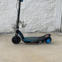 Monopattino elettrico fino a 10 anni