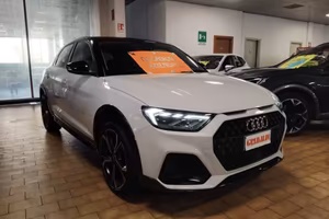 AUDI A1 citycarver 30 TFSI S tr. Identity Contr.