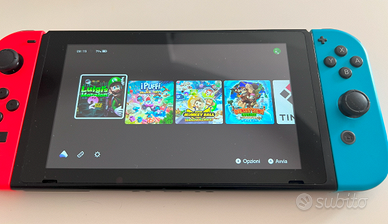 Nintendo Switch con vari giochi