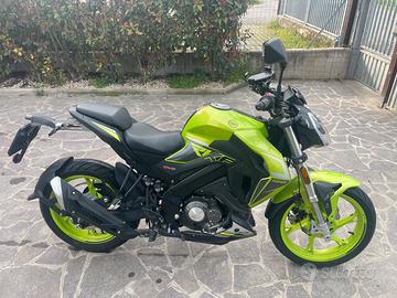 Keeway RKF 125 perfetta, tagliandata, gomme  nuove