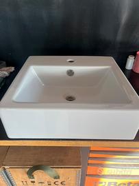 Lavandino . Lavabo da bagno