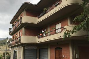 locale commerciale