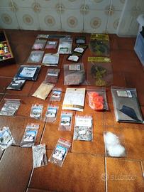Lotto materiali fly tying – piume, dubbing, beads,