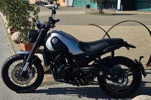 Benelli leoncino 500 trail