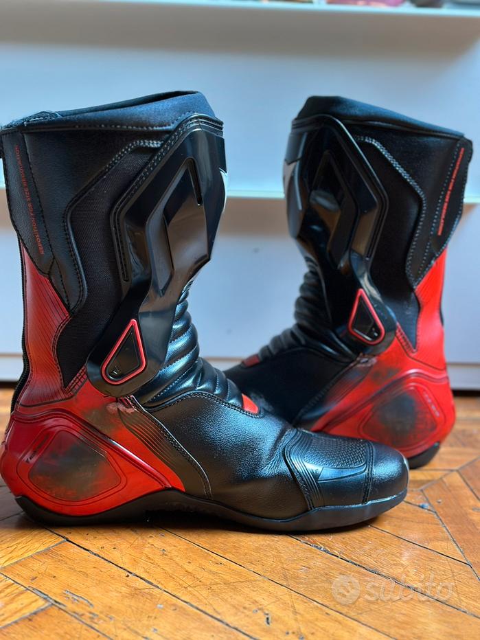Stivali dainese valentino rossi sales