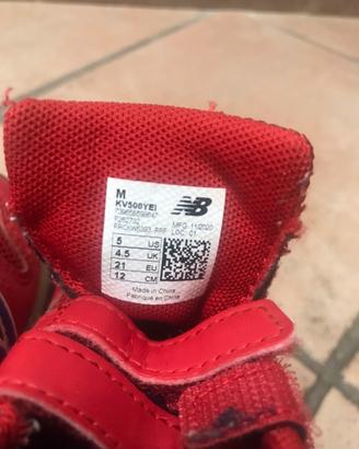 New balance bimbo/a