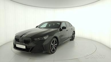 BMW Serie 5 G60 Berlina - 520d 48V xdrive MSport P