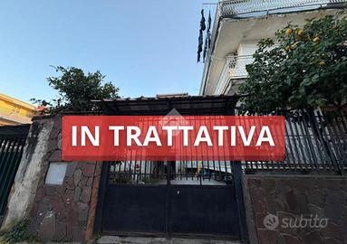 3 LOCALI A GRUMO NEVANO