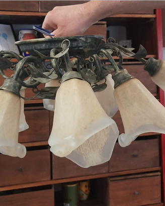 Lampadario ferro battuto più applique