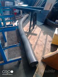 Tubo flessibile in acciaio inox 