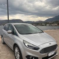 Ford S-Max 2.0 TDCi 150CV 7 posti Titanium