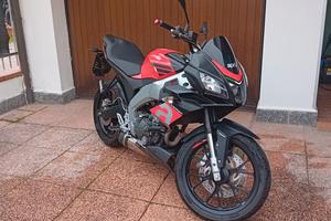 Aprilia Tuono 125 abs 