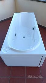 vasca idromassaggio mai usata