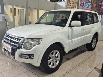 MITSUBISHI Pajero 3.2 DI-D 16V aut. 5p. Intense