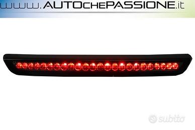 Terzo stop a led nero per Land Rover Range Rover S