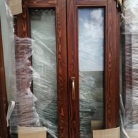 finestra in legno 