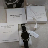 Smartwatch Michael Kors per Android e iPhone