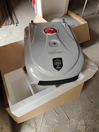 Robot tagliaerba