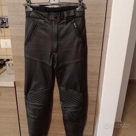 pantalone da moto in pelle