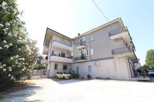 4 LOCALI A SAN GIOVANNI TEATINO