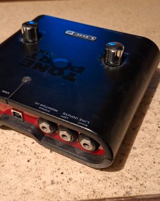 scheda audio line6 UX1