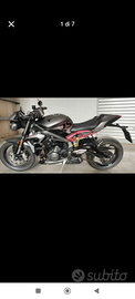 Triumph street 765RS
