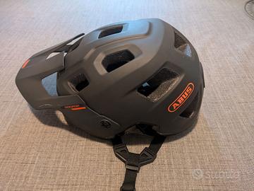 casco mtb Abus