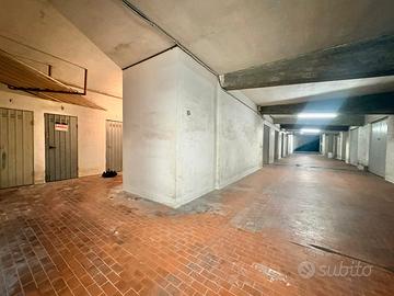 Box/Cantina a due passi dal Centro