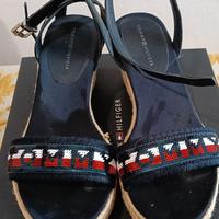 Sandalo con zeppa "Tommy Hilfiger"