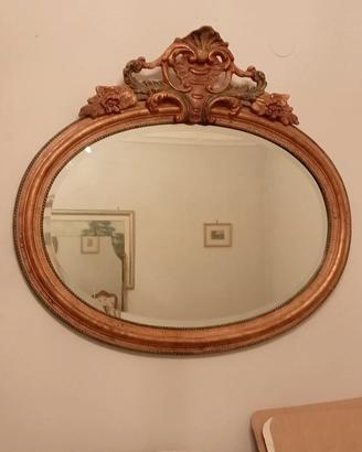 Specchio in cornice in legno 