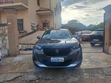 Peugeot 2008 BlueHDi 110 S&S Allure Pack