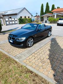 Auto BMW 320I Cabrio 