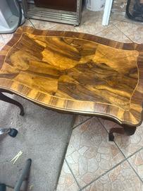 Tavolino in legno massello  e radica