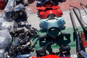 Ricambi piaggio vespa gts 300 usati