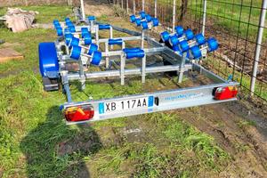 carrello rimorchio per barca