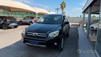 Toyota RAV 4 RAV4 2.2 D-4D 136 CV Luxury