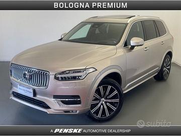 Volvo XC90 B5 (d) AWD automatico 7 posti Ulti...