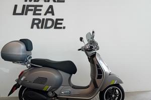 VESPA GTS 300 SUPER TECH - 2023