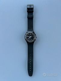 Swatch chrono Black Friday SCB100