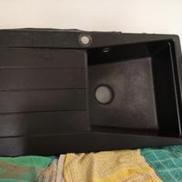 Lavello in granito nero