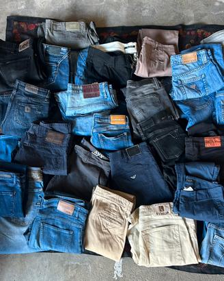 Stock jeans e pantaloni firmati marchi premium.