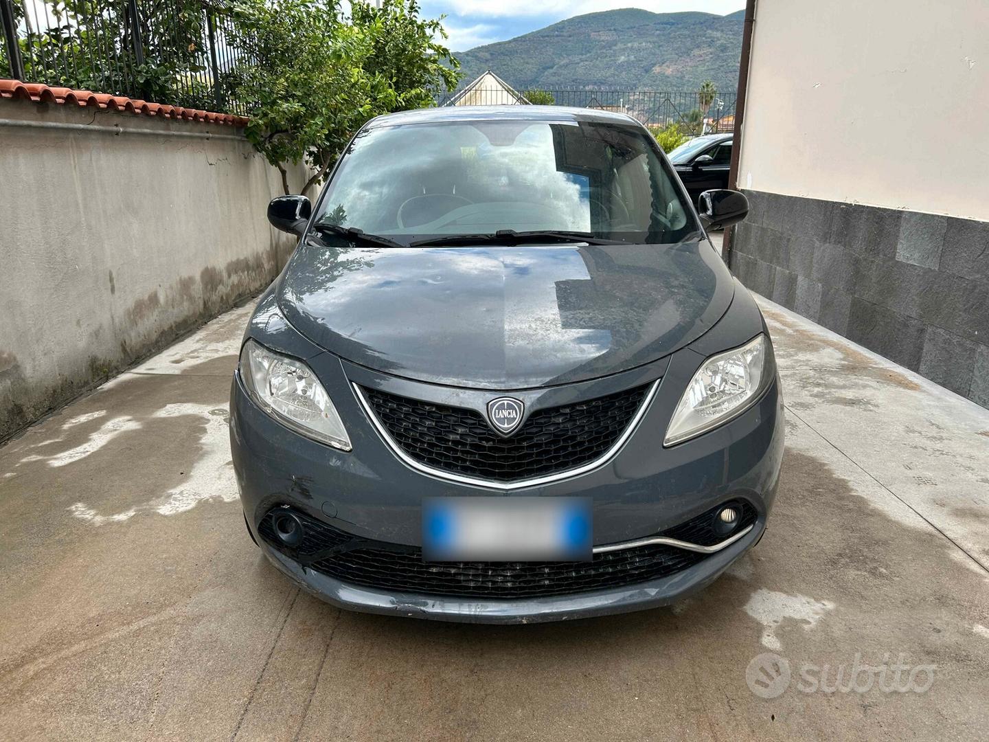 Lancia Ypsilon 2016 photo 2