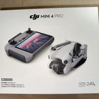 DJI Mini 4 Pro Fly More Combo pari al nuovo
