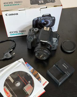 Canon EOS 700D + Canon EF 50mm f/1.8 II – Kit comp