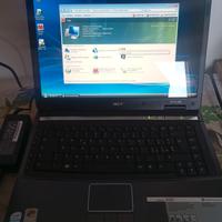 Notebook acer Extensa 5220 con alimentatore 