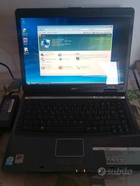 Notebook acer Extensa 5220 con alimentatore 