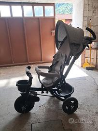 triciclo passeggino