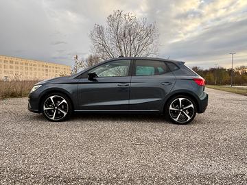 Seat biza FR 110 cv 2022